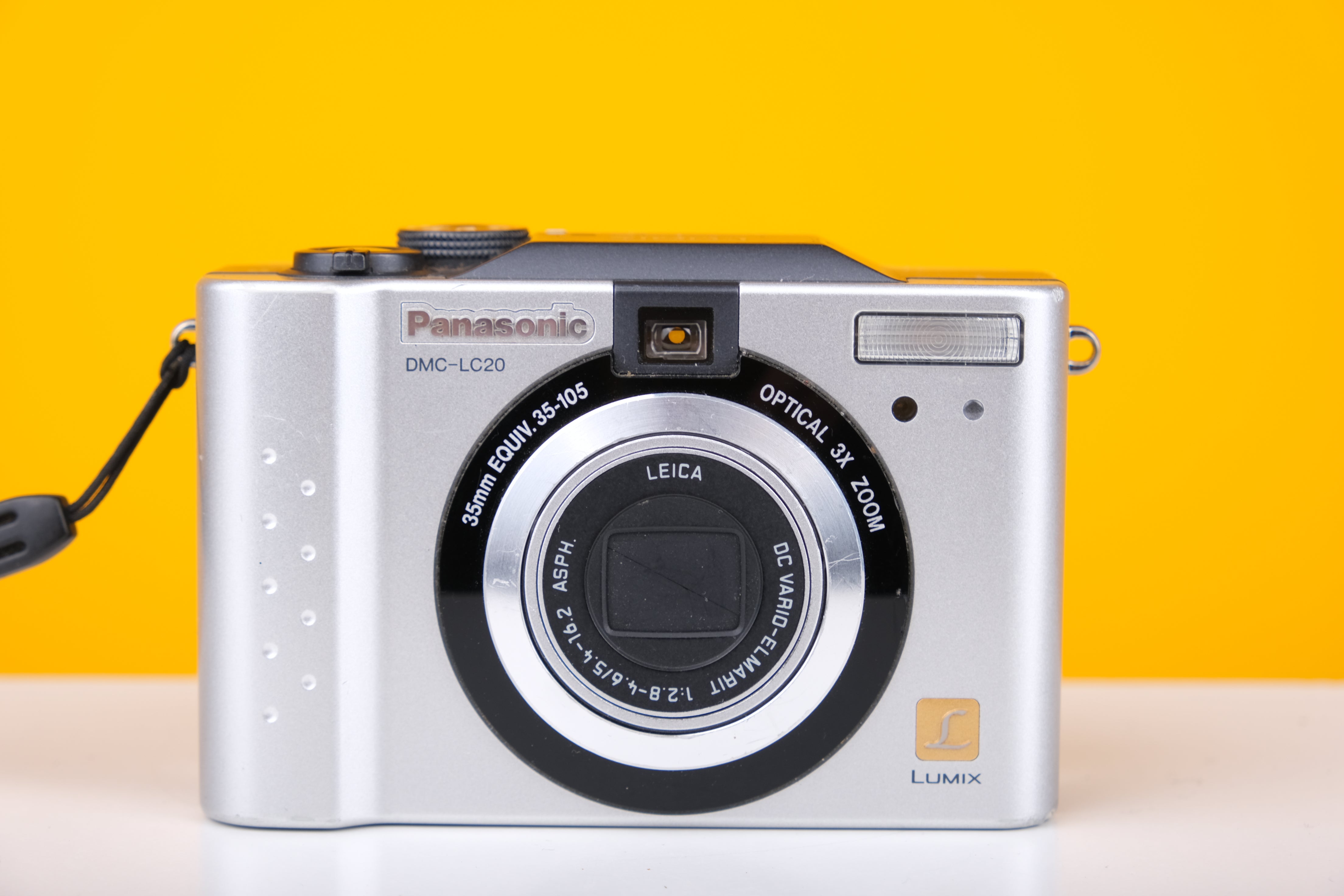 YBC-3 Panasonic LUMIX LC DMC-LC20Panasonic - デジタルカメラ