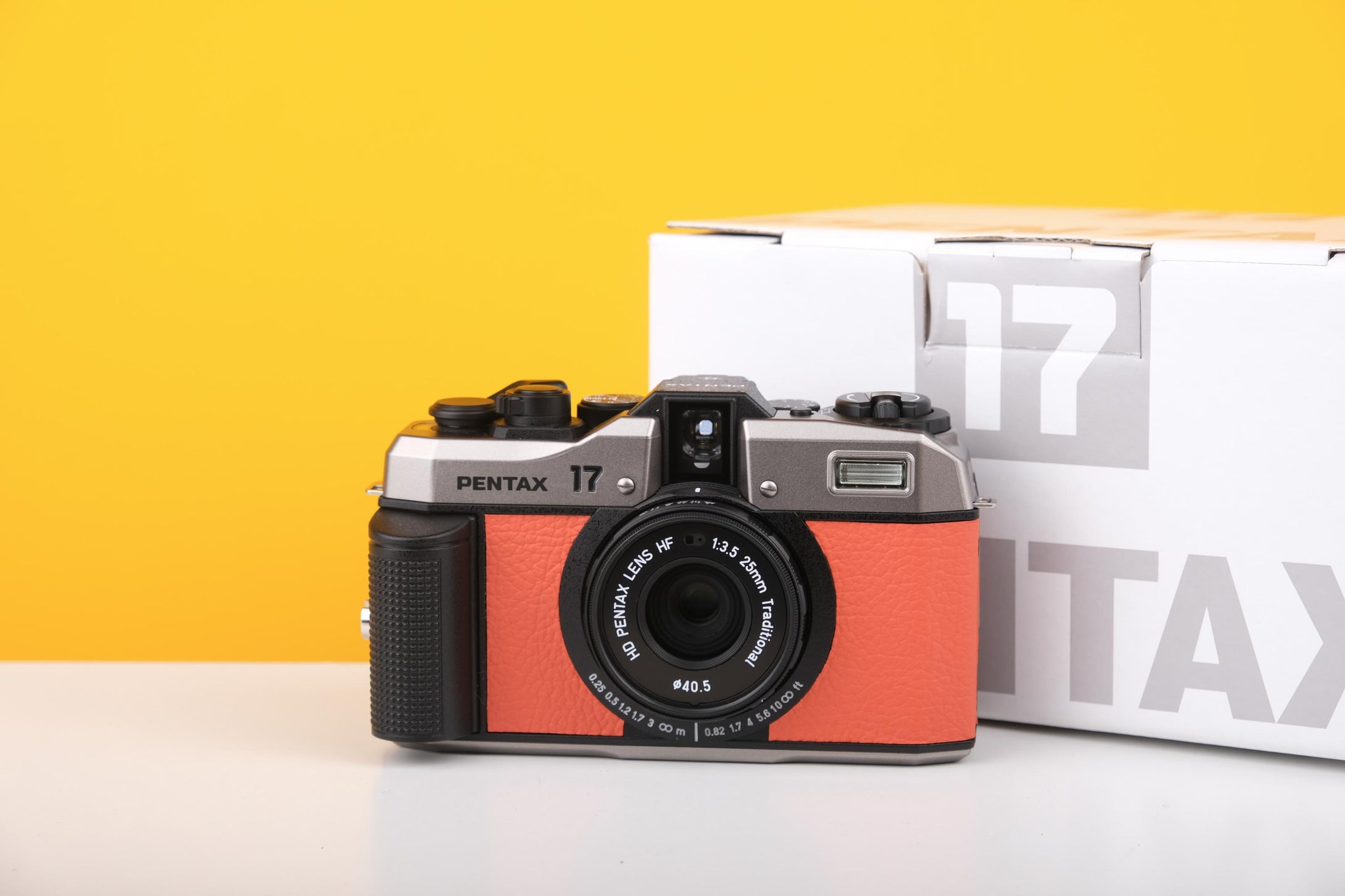 Pentax 17 35mm Half Frame Film Camera Orange Skin + FREE Expired Film Roll + 1 VCH T-shirt