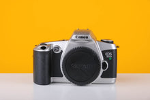 Load image into Gallery viewer, Canon EOS 500N 35mm Film Camera Body Only

