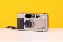 Load image into Gallery viewer, Contax T2  point and shoot 35mm film camera Boxed
