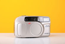 Load image into Gallery viewer, Minolta Riva Zoom 70 Vintage 35mm Film Camera Point and Shoot
