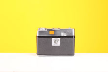 Load image into Gallery viewer, Colora 35mm Viewfinder Film Camera with Leather Case
