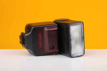 Load image into Gallery viewer, Canon Speedlite 300 TL Flash
