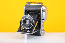 Load image into Gallery viewer, Ensign Epsilon Auto-Range 220 120 Rangefinder Film Camera
