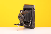 Load image into Gallery viewer, Kodak No.2 Autographic 120 Brownie Folding Camera
