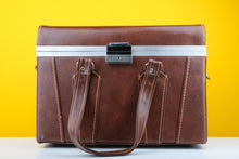 Load image into Gallery viewer, Brown Leather Camera Bag
