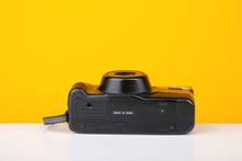 Load image into Gallery viewer, M-Optic AF-Zoom 900 35mm Point and Shoot Film Camera
