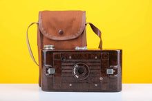 Load image into Gallery viewer, Kodak No.2 Hawkette Folding 120 Film Camera
