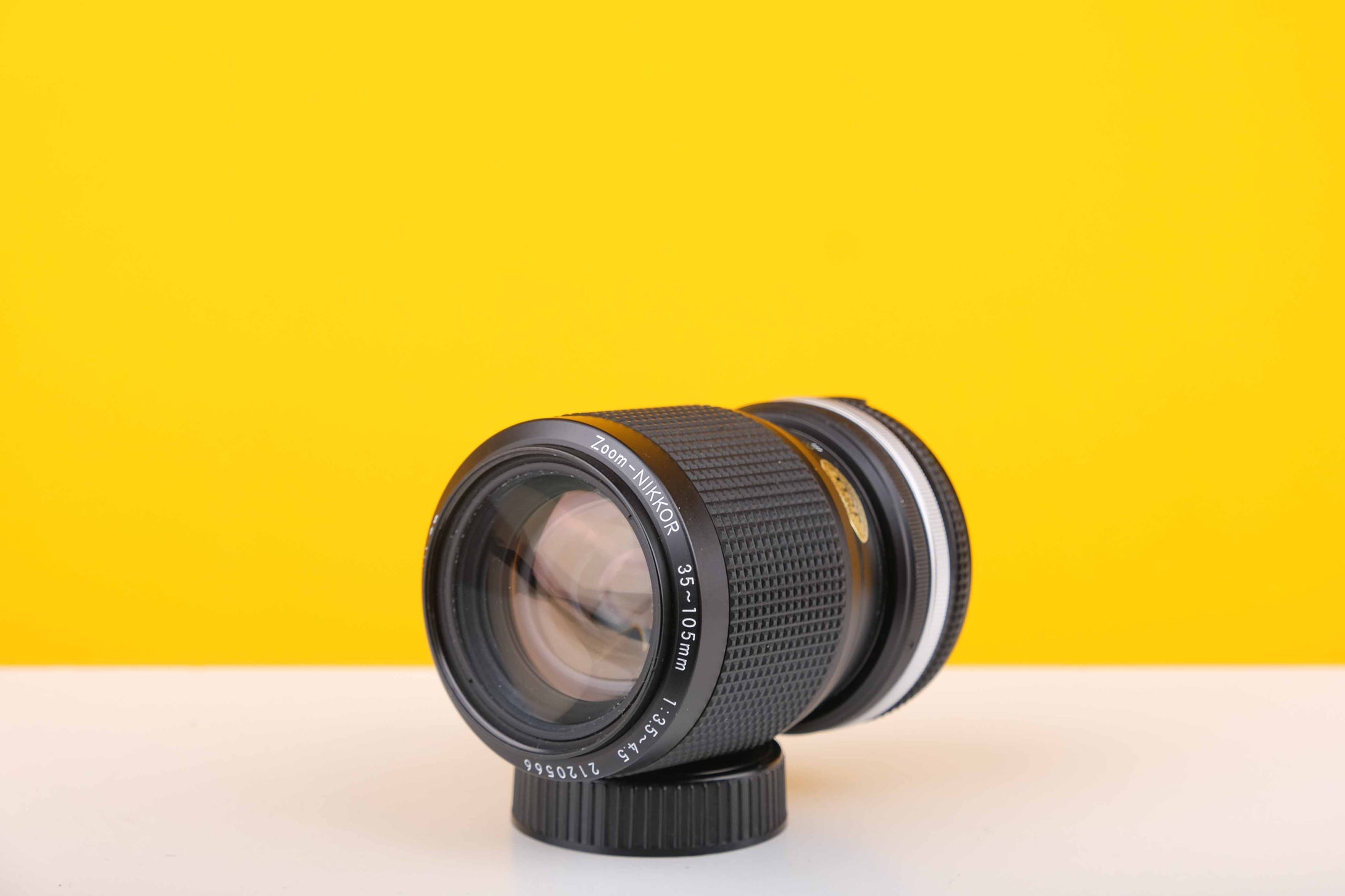 Nikon 35-105mm f3.5-4.5  Zoom Nikkor Lens Ais Lens