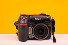Load image into Gallery viewer, Nikon Coolpix 8400 Digital Camera CCD Sensor
