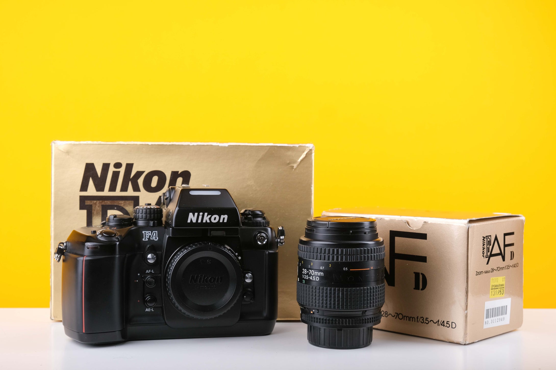 Nikon F4 35mm SLR Film Camera with Nikon F Nikkor 28-70mm f3.5-4.5 D Lens Boxed