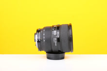 Load image into Gallery viewer, Nikon Nikkor AF 20-35mm f2.8D Zoom Lens with Box and Case
