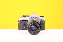 Load image into Gallery viewer, Nikon FG 35mm SLR Camera with Nikon Zoom-Nikkor 35-70mm f3.3-4.5 Lens
