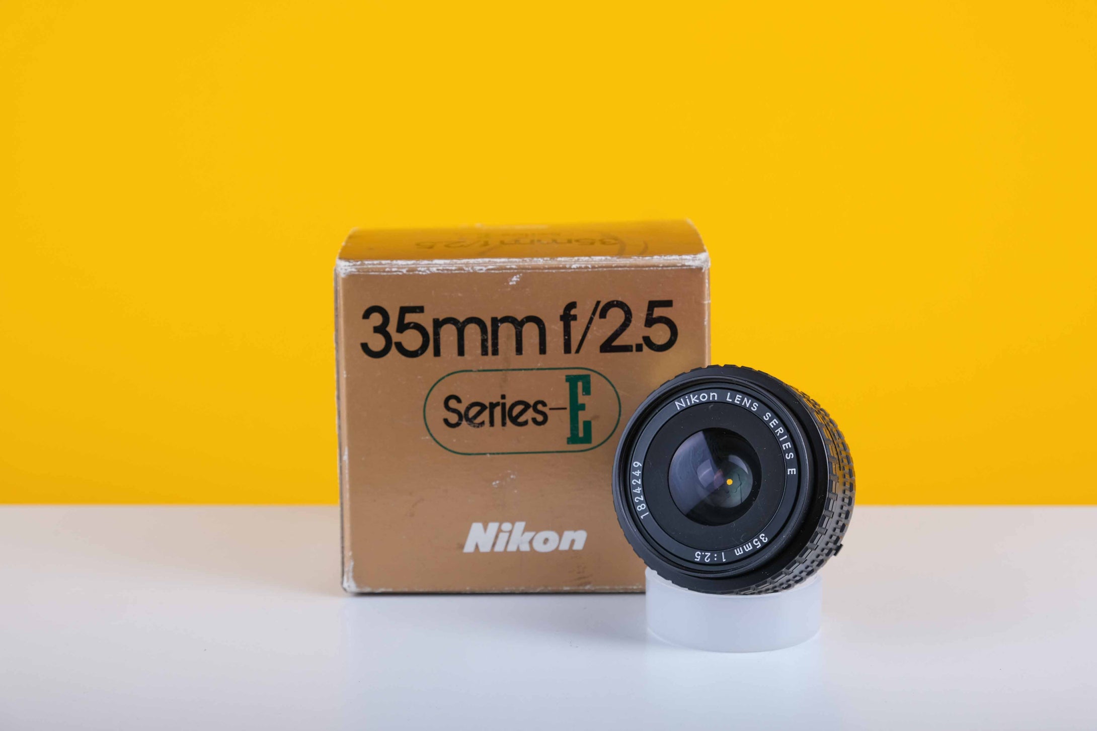 Nikon 35mm f2.5 Series E Lens