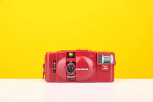 Load image into Gallery viewer, Olympus XA2 35mm Point and Shoot Film Camera with Electronic A11 Flash in Red
