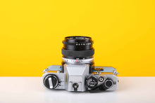 Load image into Gallery viewer, Olympus OM10 35mm Film Camera with Olympus Auto-S 50mm f1.8 MC Lens in Blue
