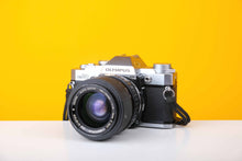 Load image into Gallery viewer, Olympus OM30 Vintage Slr 35mm Film Camera with Zuiko 35 - 70mm f4 Auto-Zoom Lens
