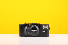 Load image into Gallery viewer, Olympus XA1 35mm Rangefinder Film Camera with A9M Flash
