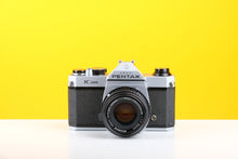 Load image into Gallery viewer, Pentax K1000 35mm Film Camera with SMC Pentax M 50mm f/1.7 Prime Lens
