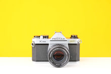 Load image into Gallery viewer, Pentax K1000 35mm SLR Film Camera with Pentax SMC 55mm f1.8 Lens
