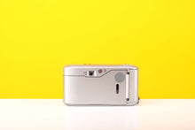 Load image into Gallery viewer, Ricoh FZ-70 35mm Point and Shoot Film Camera Boxed
