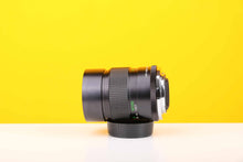 Load image into Gallery viewer, Vivitar 135mm f2.8 Auto Telephoto Lens OM Mount for Olympus
