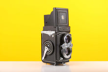 Load image into Gallery viewer, Yashica-Mat Medium Format Film Camera with Leather Case
