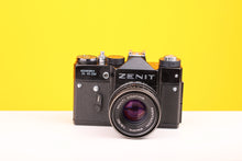 Load image into Gallery viewer, Zenit TTL 35mm Film SLR Camera with Pentacon Multi-Coating 50mm f/1.8 Lens
