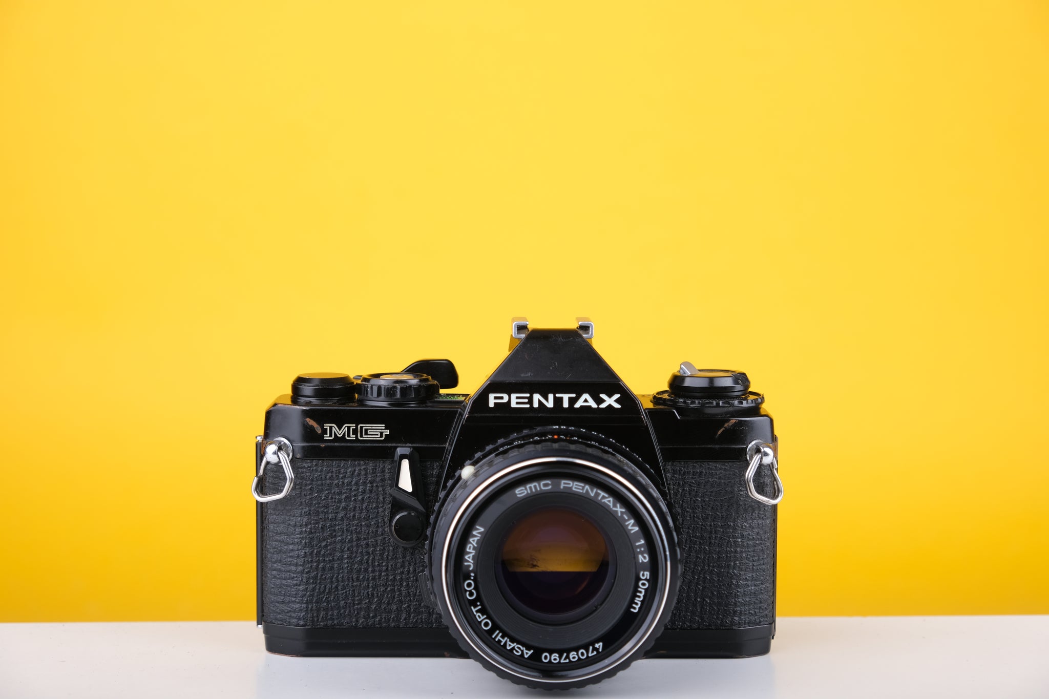 pentax mg 35mm slr film camera