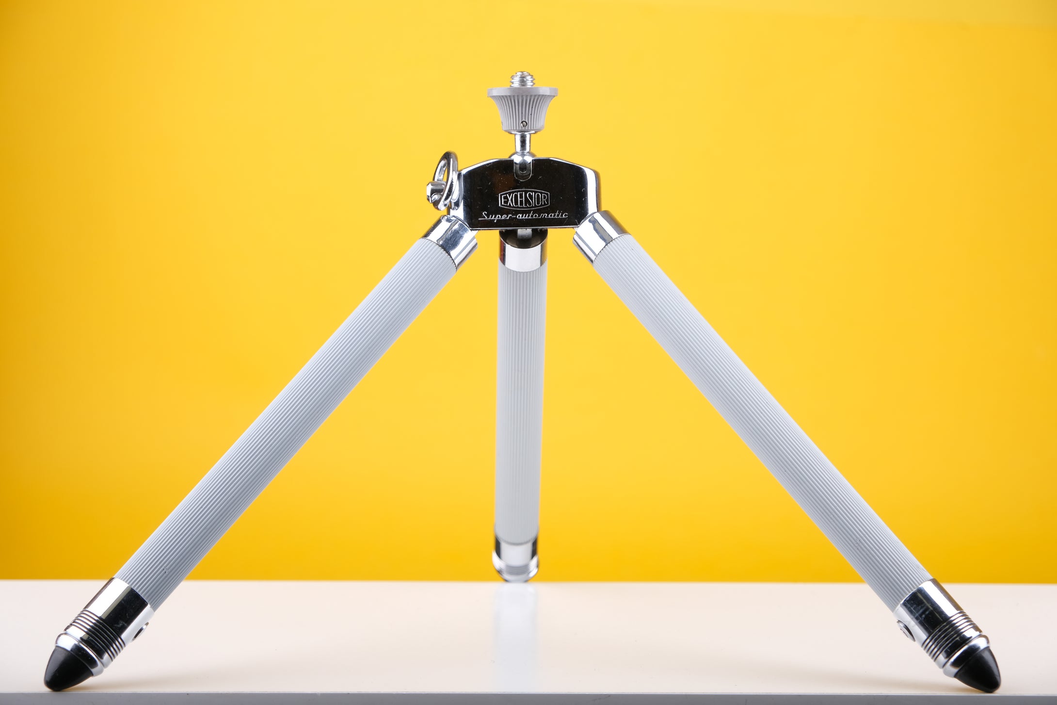 Excelsior Super Automatic Tripod