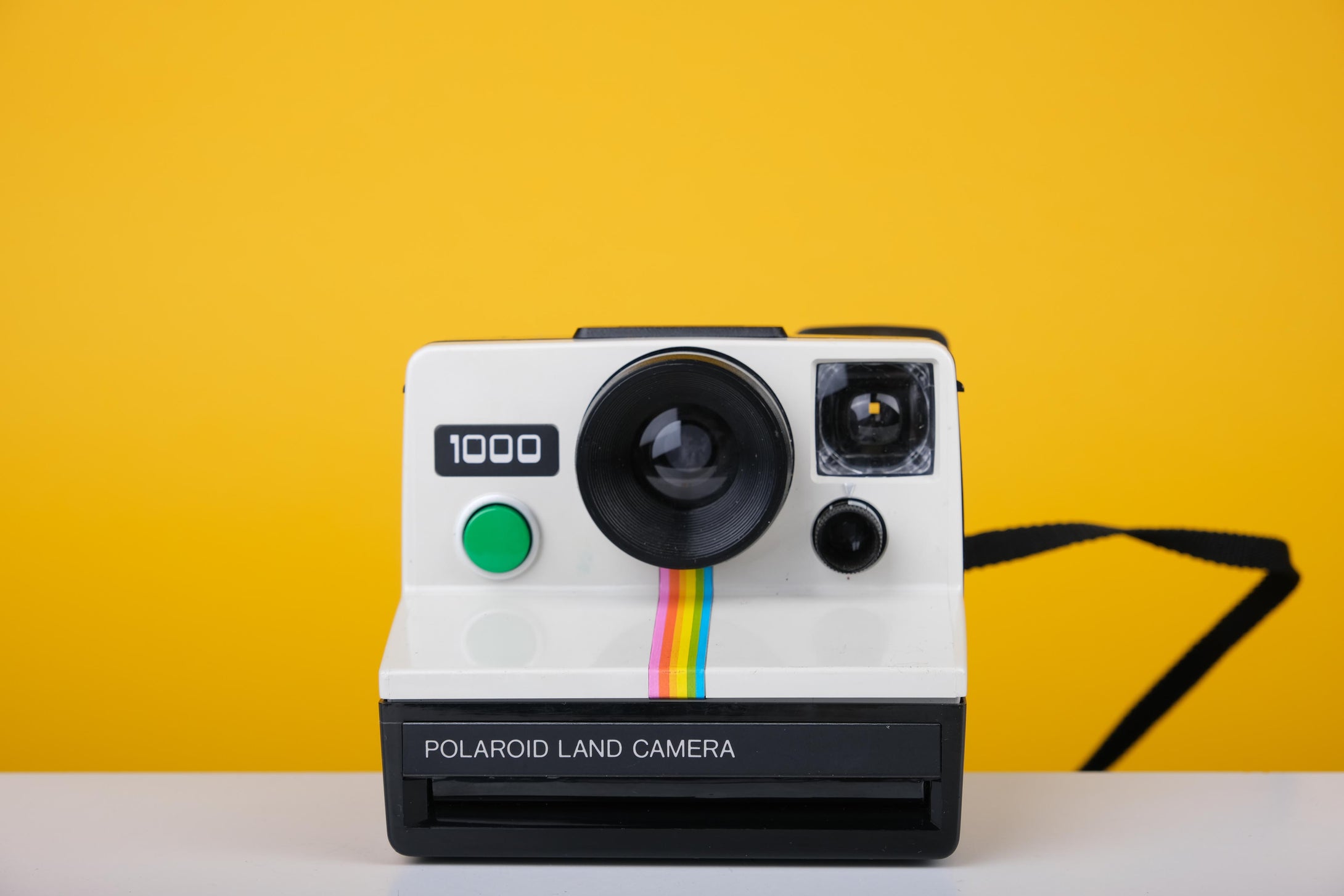 Polaroid 1000 Land Camera Instant Film Camera with Box