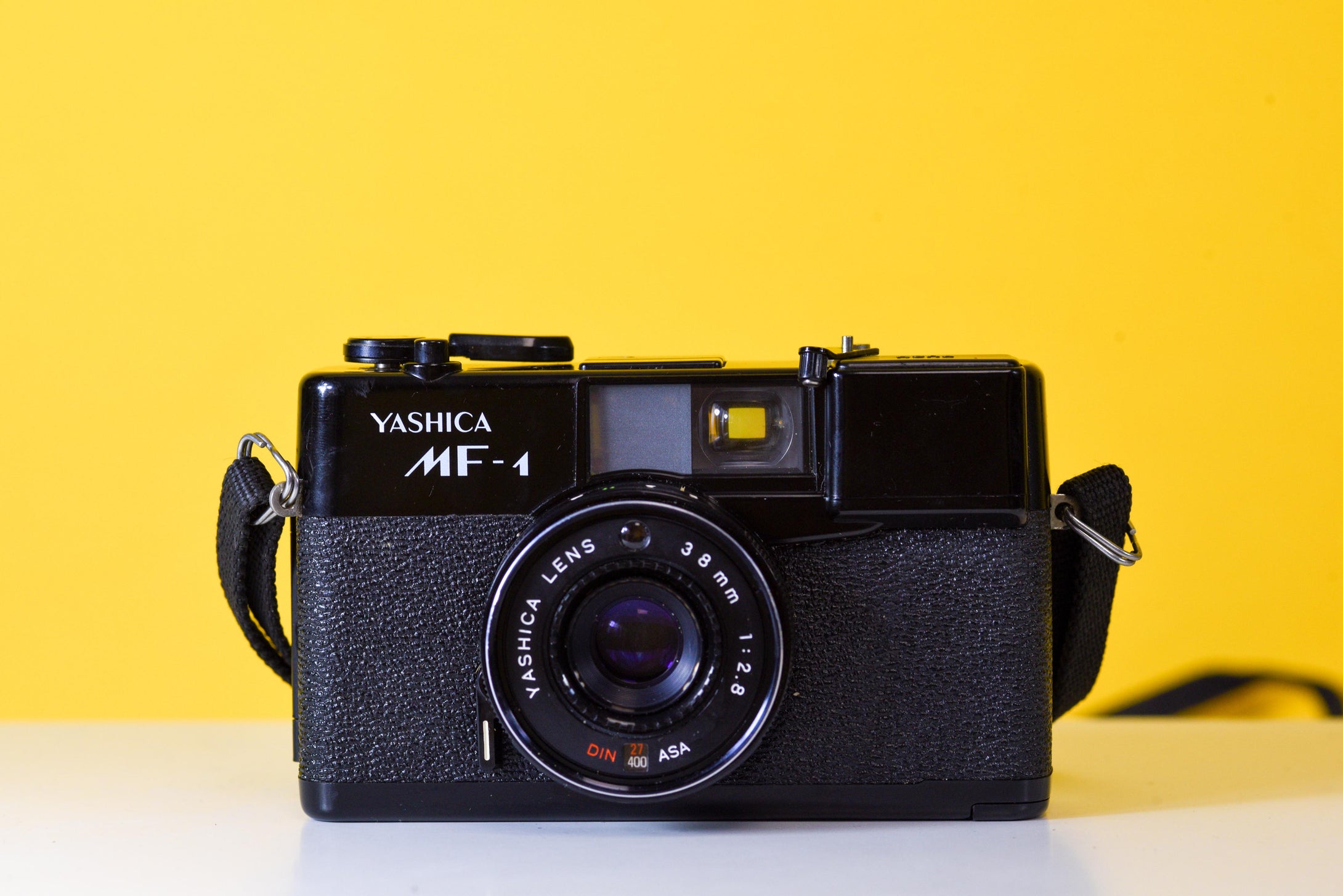 YASHICA 35mm film Camera MF1Y-DB
