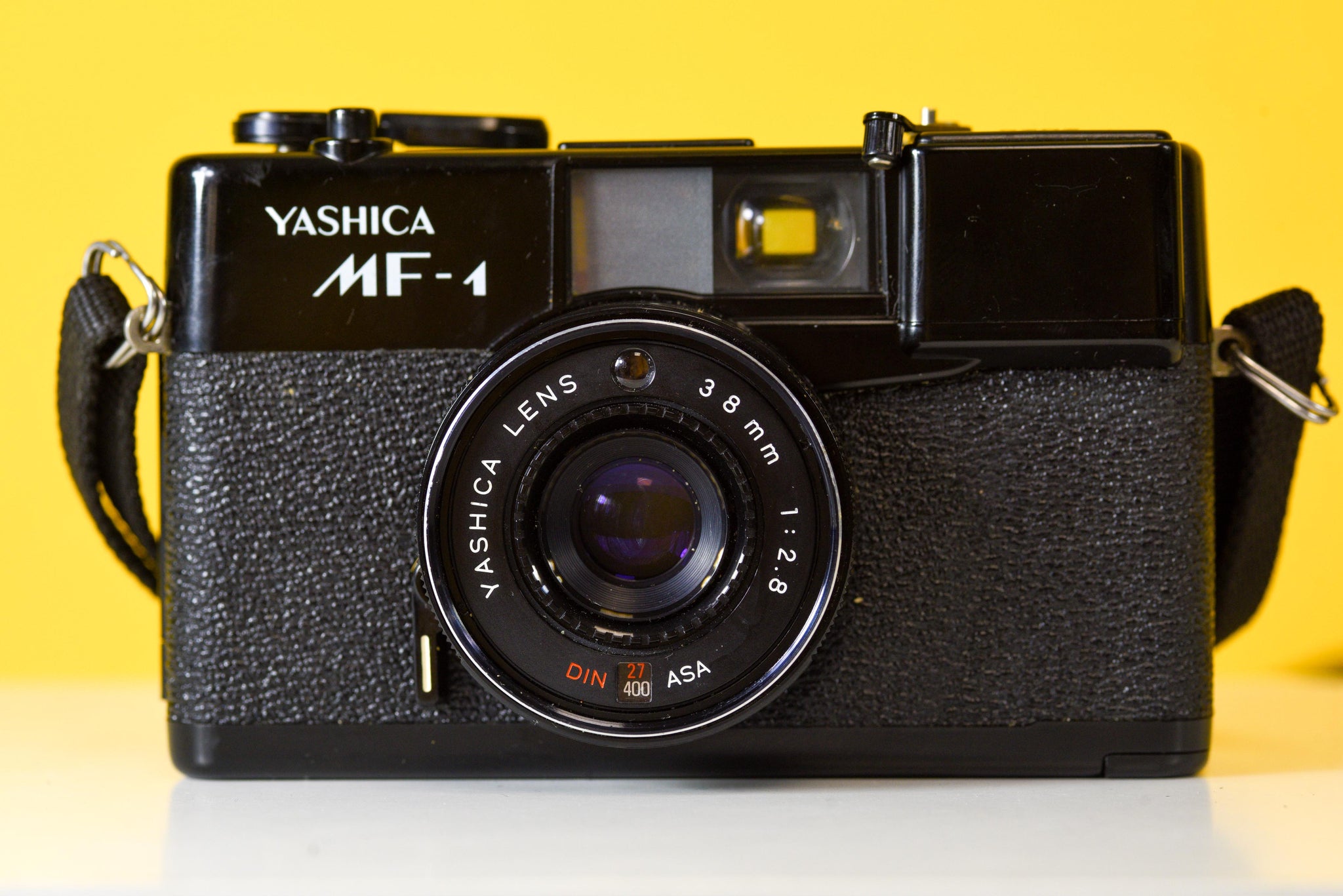 YASHICA 35mm film Camera MF1Y-DB